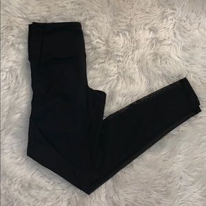 Victoria Sport Mesh Leggings